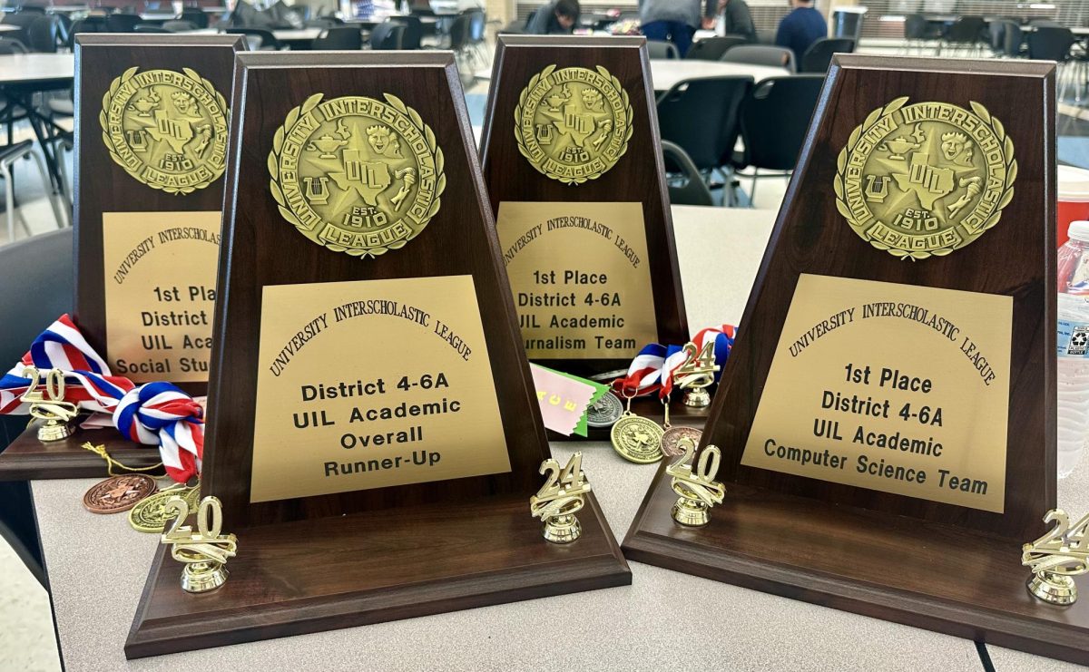 Academic+UIL+team+places+second+at+district